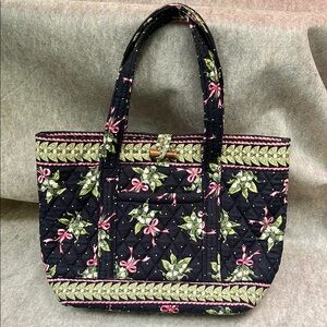 Vera Bradley “New Hope” Breast Cancer Awareness Support Tote…Lovely!